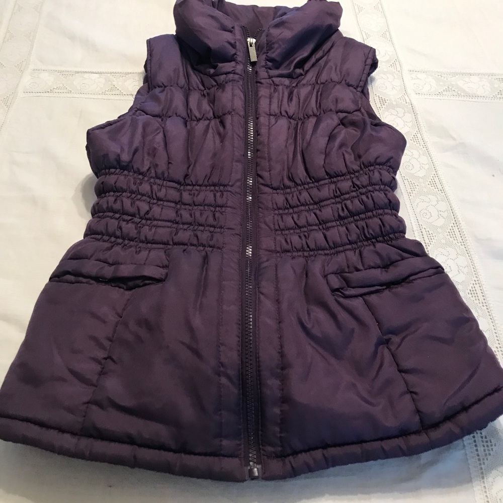 Last Kiss Purple POP Culture Puffer Vest Sz Medium women’s outerwear - Picture 8 of 8